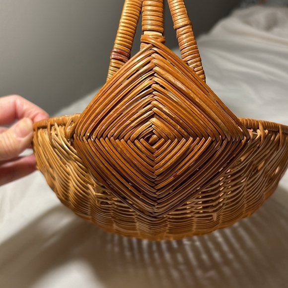 Vintage Oval Handled Gathering Storage Basket Hand Woven~Boho~14" x9"x11" High - Picture 5 of 11